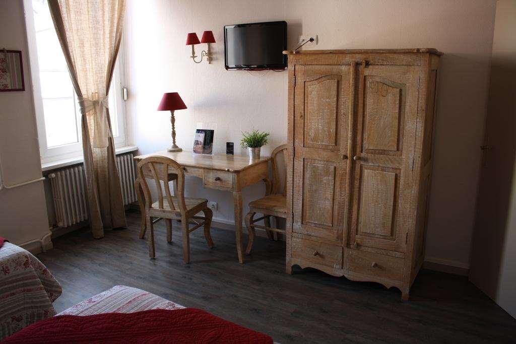Brit Hotel Bristol Montbeliard Centre Montbéliard Quarto foto